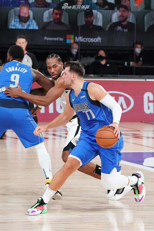 赛中调整策 赛中调整策