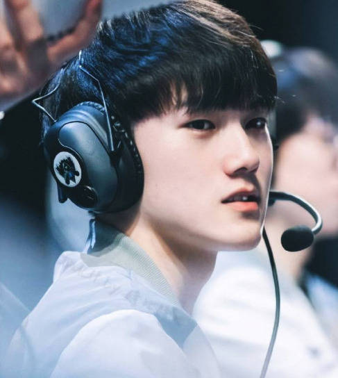 手防线混乱 手防线混乱