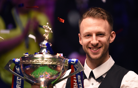 表現突出並 表現突出並